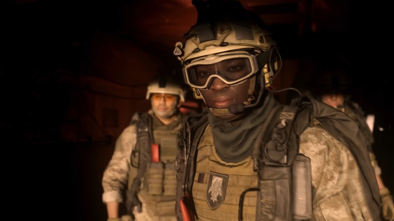 Soldiers about to jump out of a plane in Modern Warfare 2019