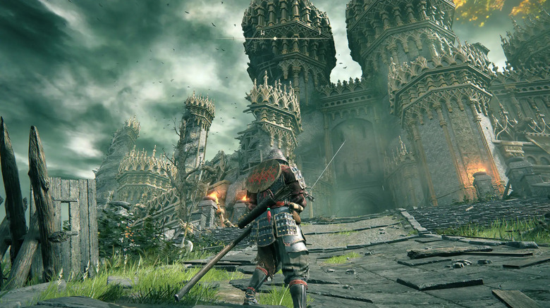 The Tarnished approaches an imposing castle in Elden Ring