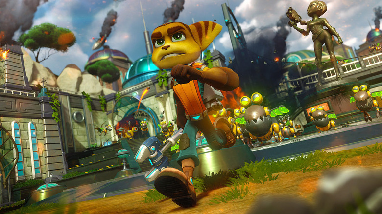 Ratchet is pursued by robots through a burning city in Ratchet & Clank (2016)