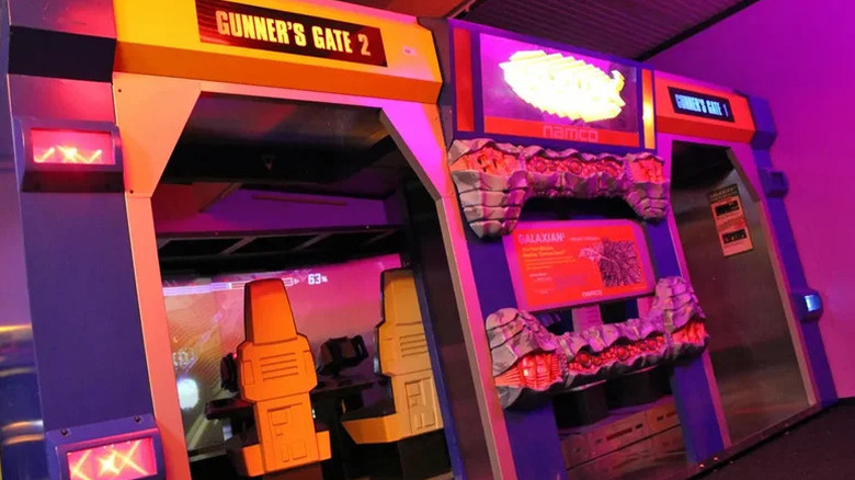 A look at the multi-seat display for "Galaxian3: Project Dragoon" (1990)