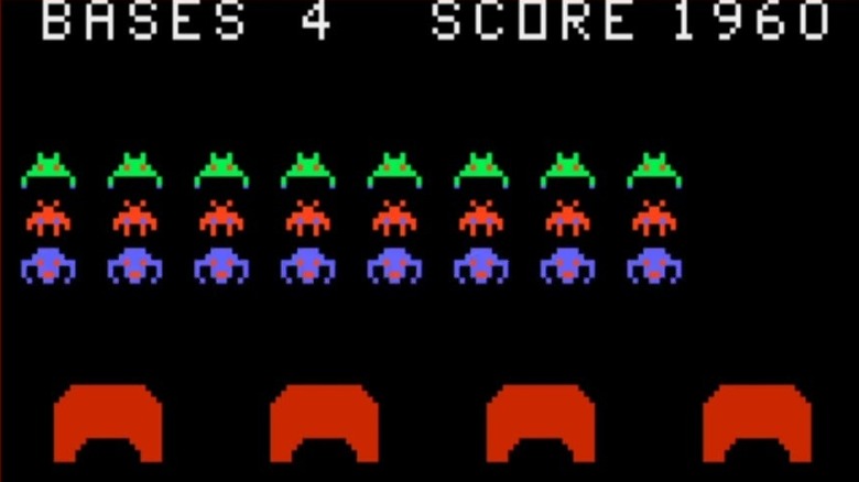 Aliens descend on four red bases in Astro Battle 2009