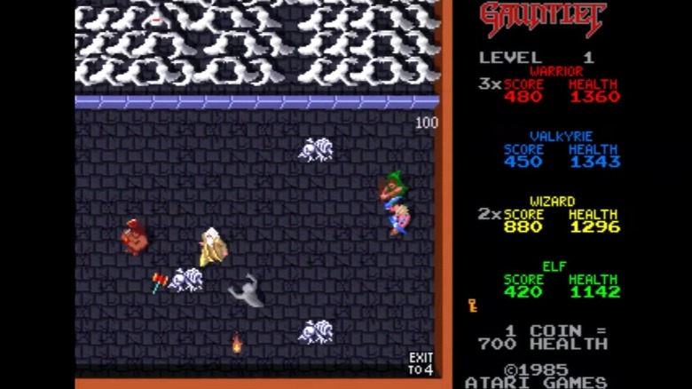 Four-player co-op in Gauntlet