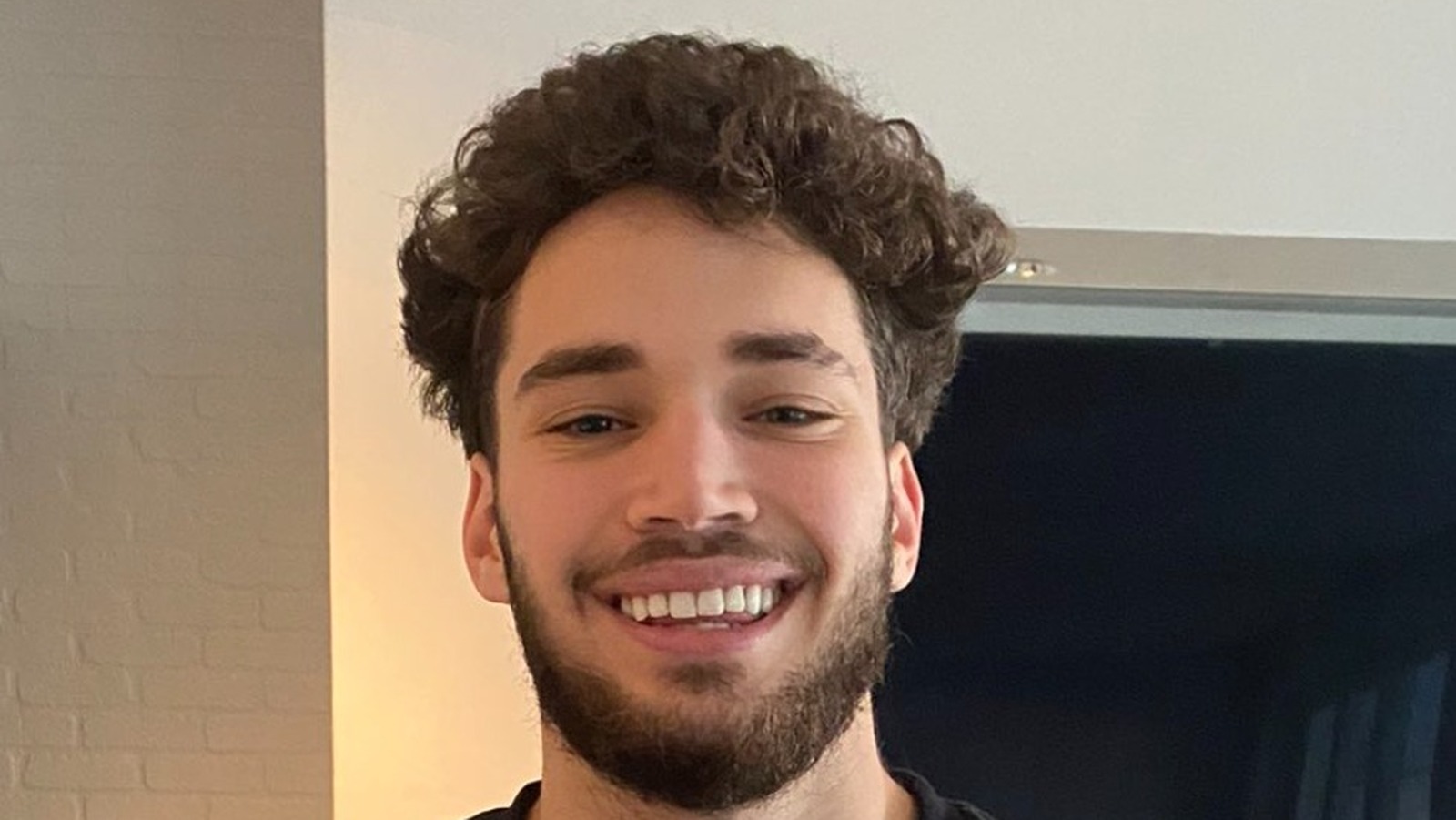 Adin Ross Shocked By Indefinite Twitch Ban - SVG.