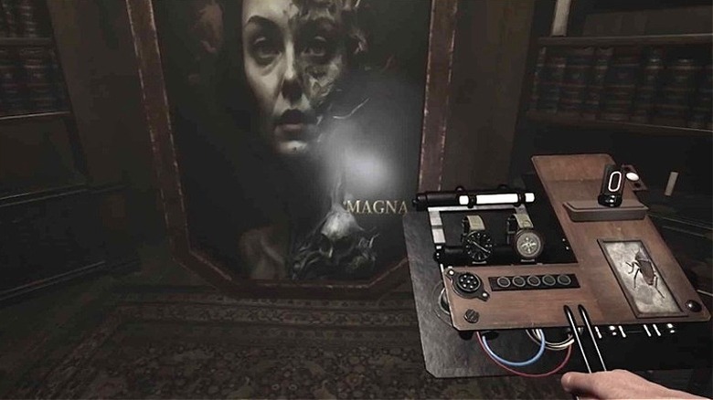 The player uses an odd device to study a painting in Demonologist