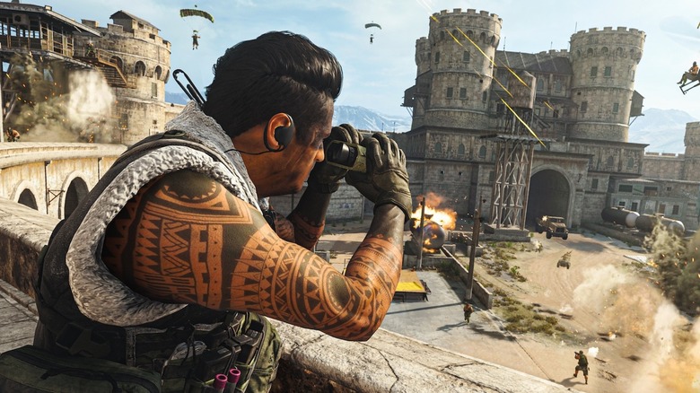 Warzone Operator with binoculars