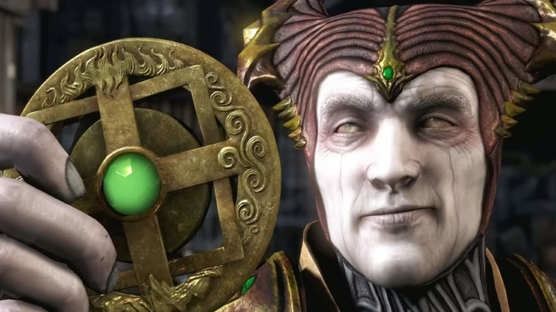 Mortal Kombat Shinnok with amulet