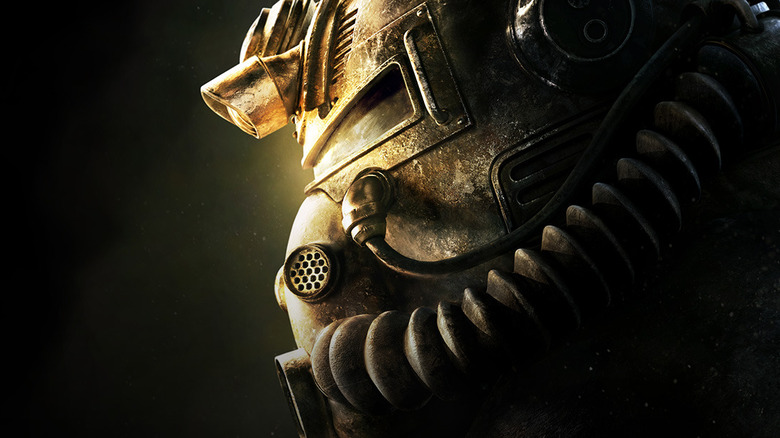 Power armor helmet