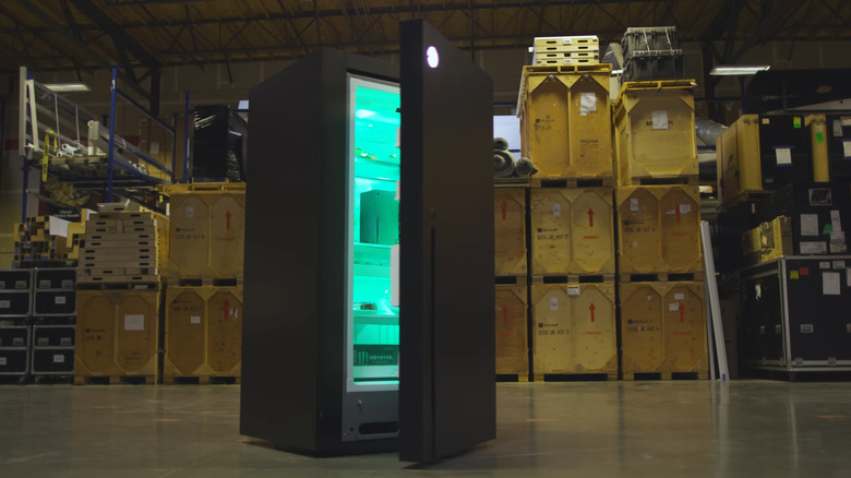 Xbox Series X fridge open