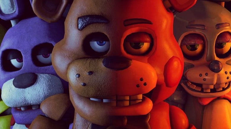 FNaF animatronics grinning