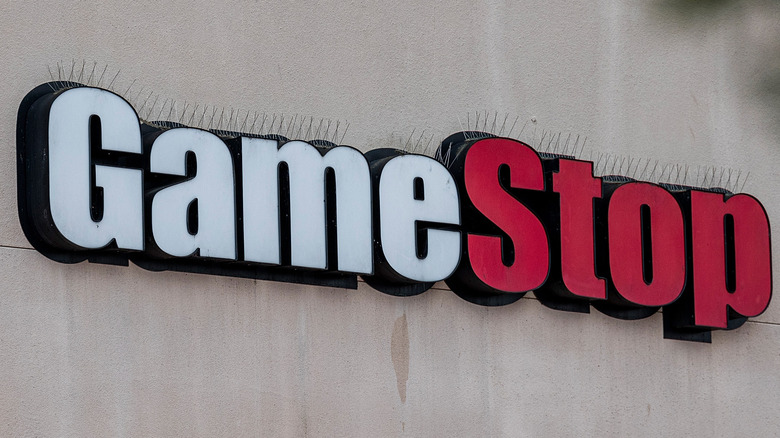 GameStop store logo