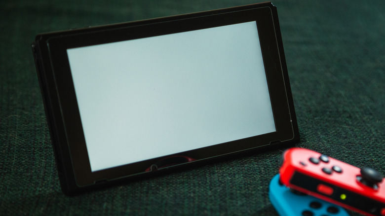 Switch with solid screen