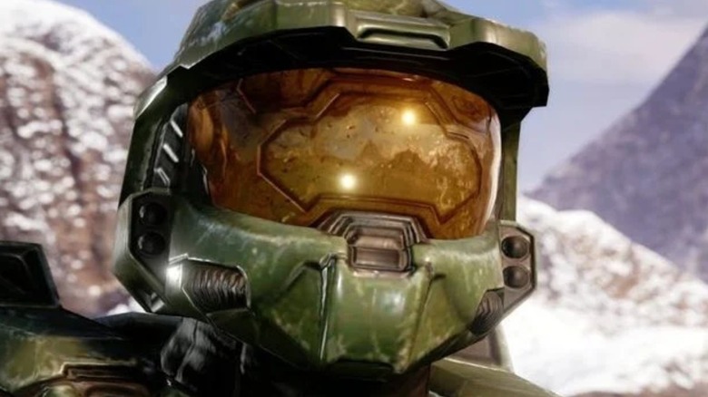 Master Chief looking into distance