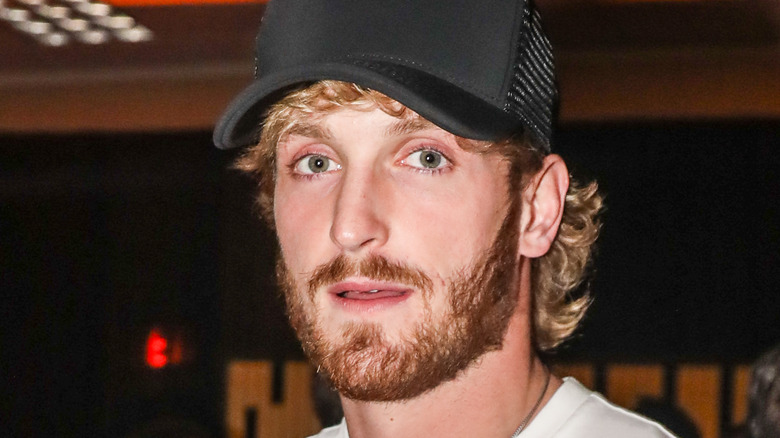 Logan paul black hat