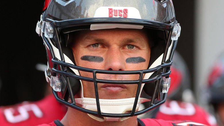 Tom brady buccaneers helmet