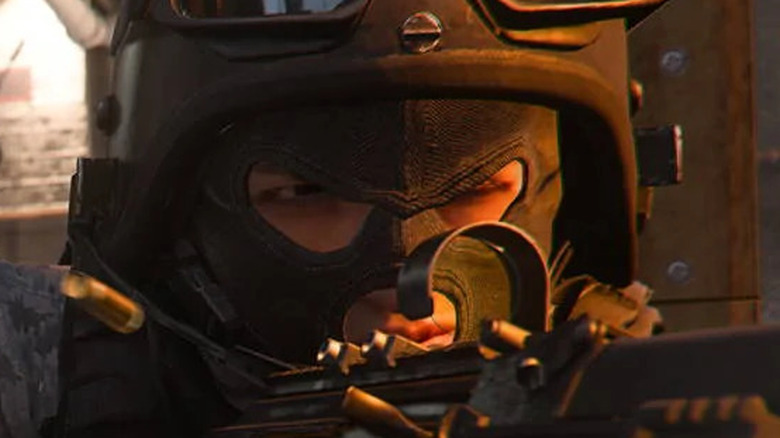 "Call of Duty: Modern Warfare 2" Operators aiming