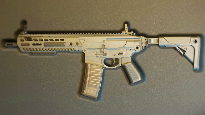 "Call of Duty: Modern Warfare 2" M13B AR