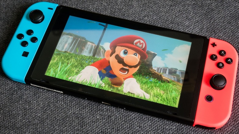 Nintendo's “OLED model” Switch estimated to cost just $10 more to