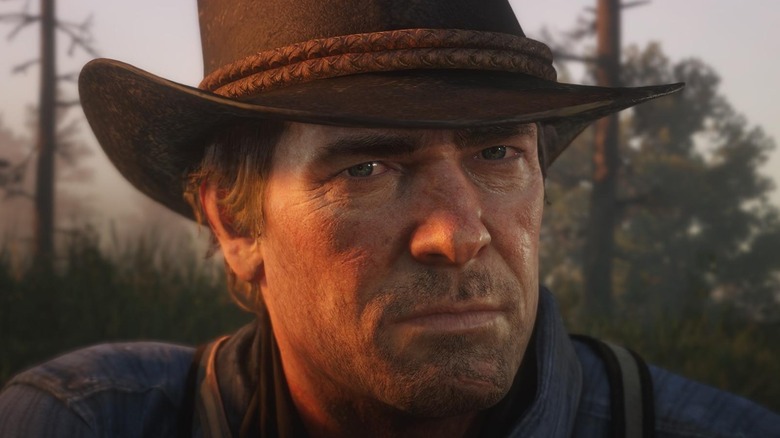 Arthur Morgan looks to the side