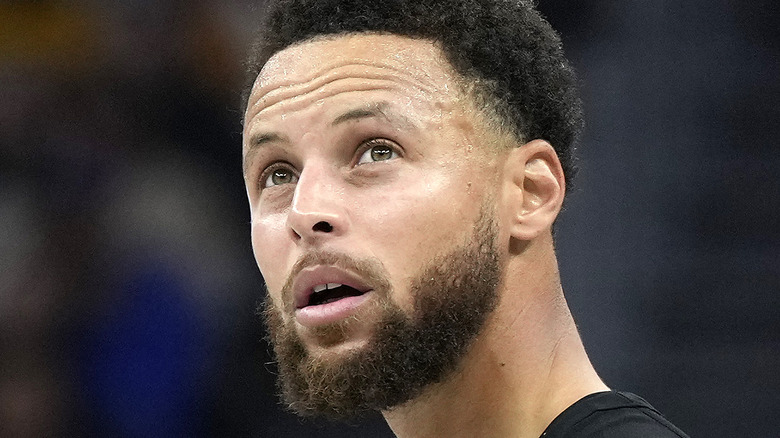 Stephen Curry looking up