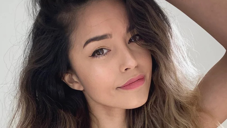 Valkyrae selfie