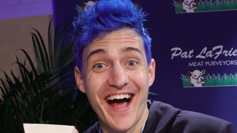 2. Hilarious ninja with blue hair - wide 1