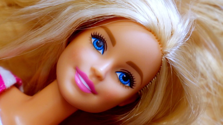 Barbie hair splayed out
