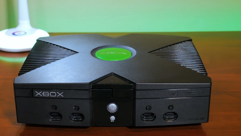 xbox, microsoft, bizarre, weird, strange, original, prototype, design, model, console, first