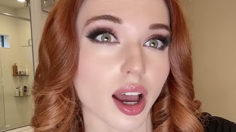 Amouranth photoshoot prep