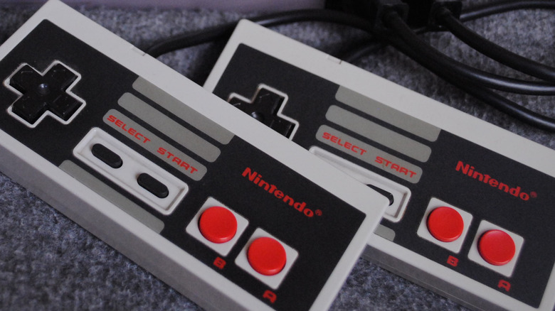 NES two controllers