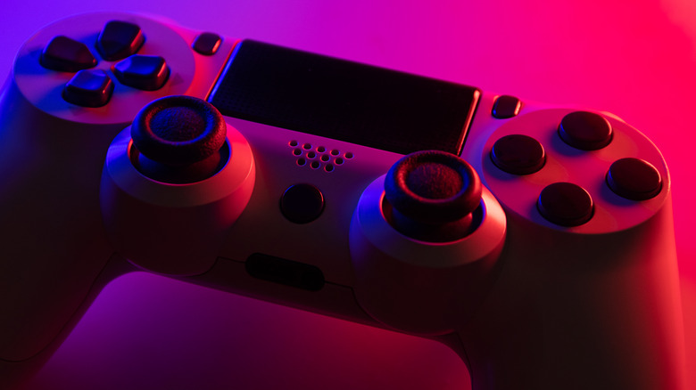 PS4 dualshock with red and blue lights