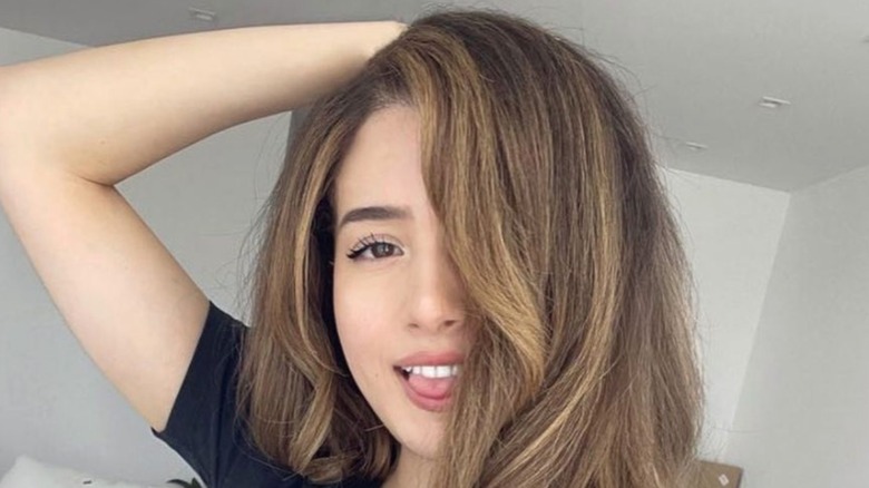 Pokimane selfie