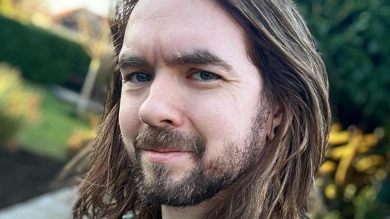 Jacksepticeye outdoor selfie long hair