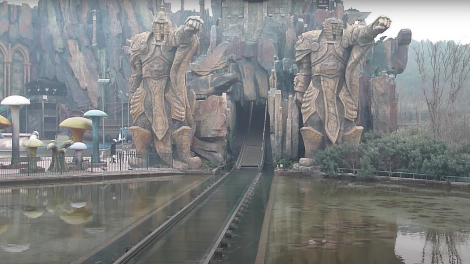 The Theme Park In China That's Like World Of Warcraft In Real Life