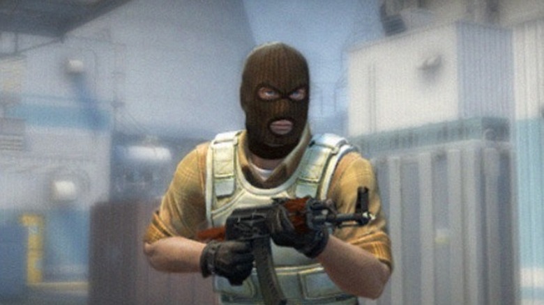 CS:GO man in mask with gun