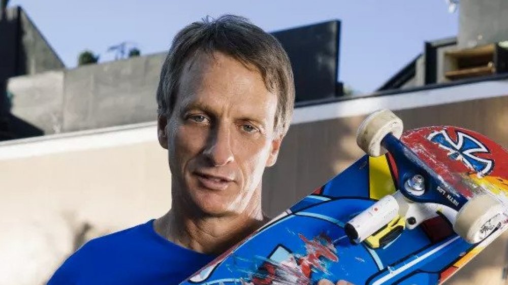 Tony Hawk revela valor de cheque que ganhou com jogos Pro Skater