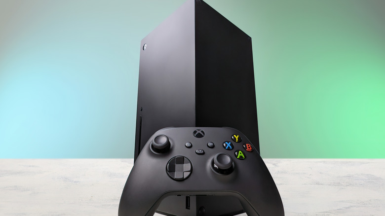 Xbox Series X console and controller