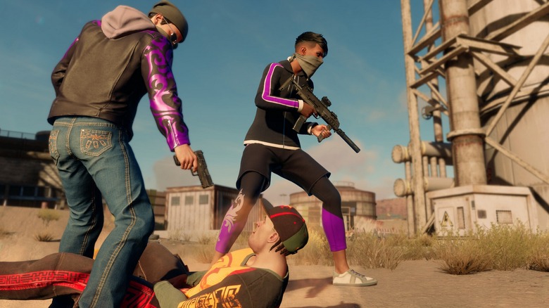 Two gunmen attacking a man in "Saints Row" (2022)