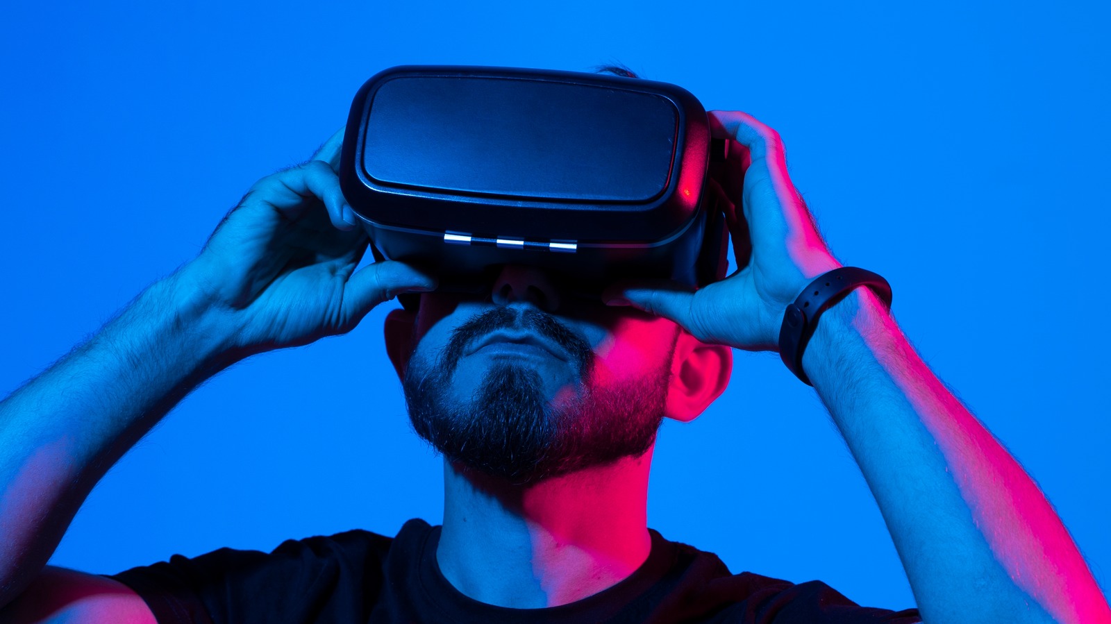 VR Is More Dangerous Than Ever, According To Insurance Company