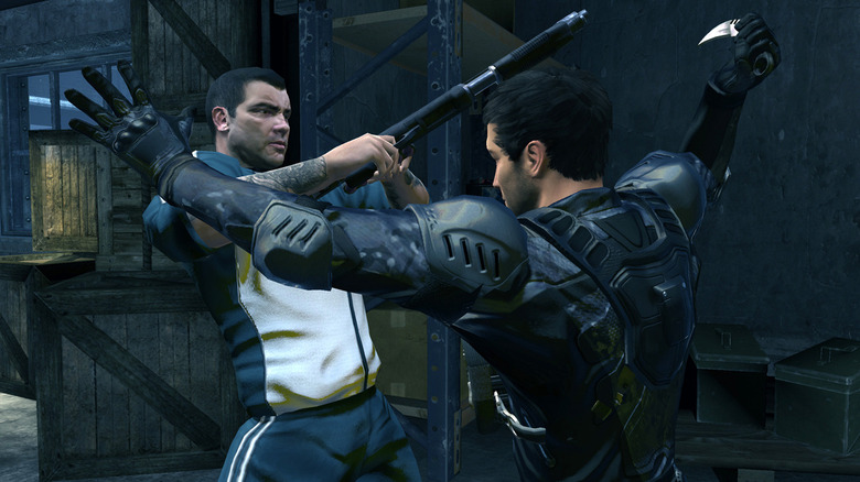 Michael Thornton fights a guy swinging a shotgun in Alpha Protocol
