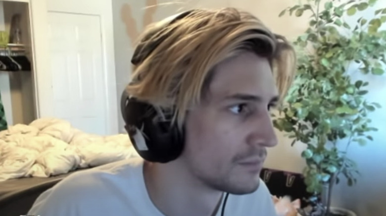 xQc streaming